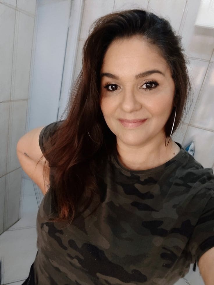 Carla F.